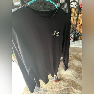 Under Armor Athletic Tee